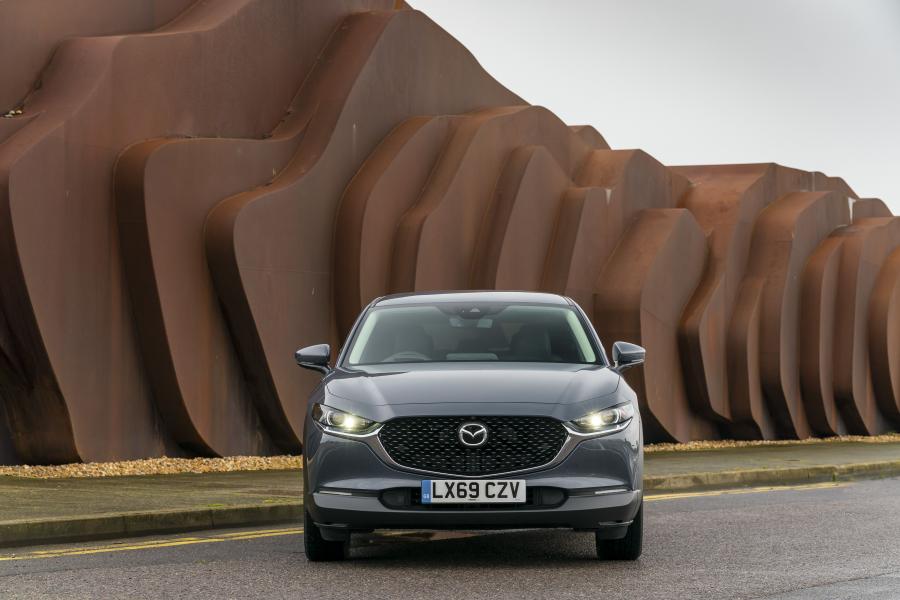  Mazda CX-30 Skyactiv-G 2019 года  (UK) (фото 5 из 93)